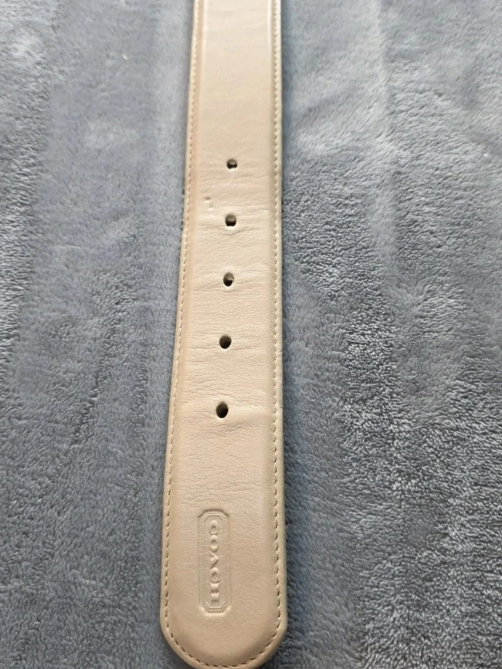 Coach Cream 2X Leather Belt with Gold-Tone Buckle